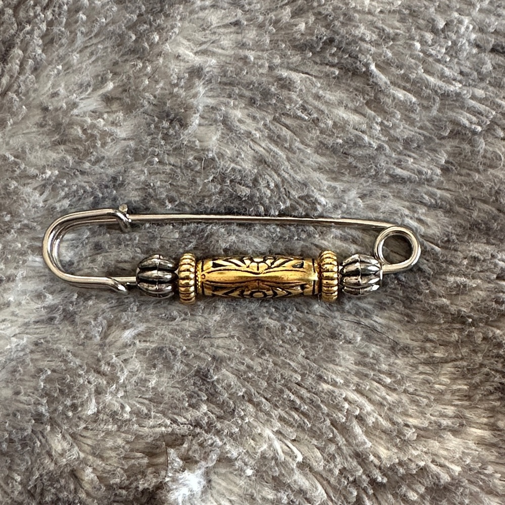 Brighton Gold and Silver Ornate Brooch